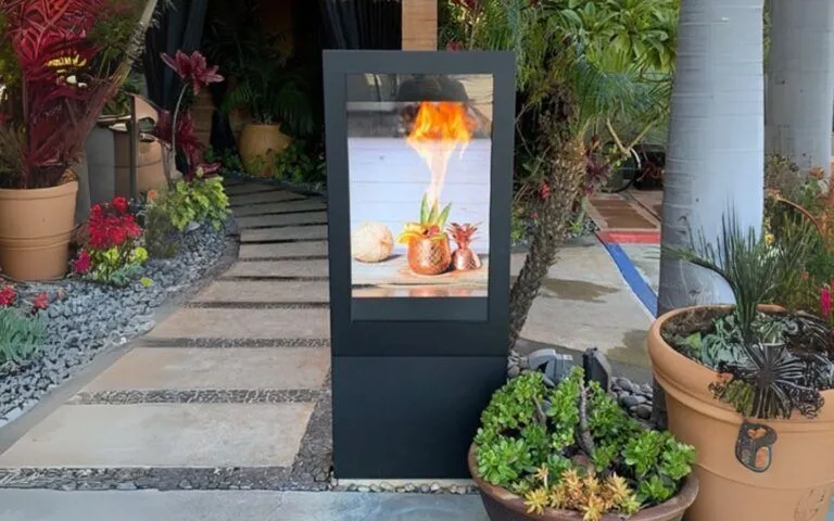 DSA_Signage_Digital_kiosk_tantalum_long_beach