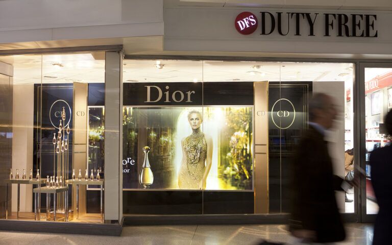 DSA_Signage_LAX_thin_profile_light_box