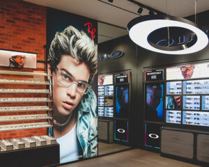 DSA-Signage-lenscrafters-rayban-light-box