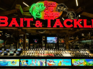 retail signage bass pro shop and dsa signage