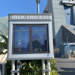 Universal Studios Double Digital Custom Kiosk-1