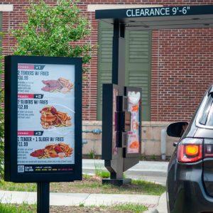 dsa-signage-daves-hot-chicken-slider-1-1