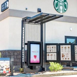 dsa-signage-starbucks-our-solutions-2