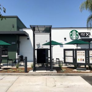 dsa-signage-starbucks-solution